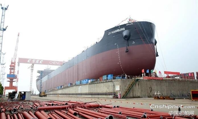 中船澄西29號(hào)8.2萬(wàn)噸散貨船順利下水