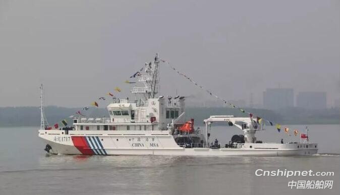 武船1200噸級(jí)中型航標(biāo)船提前交付