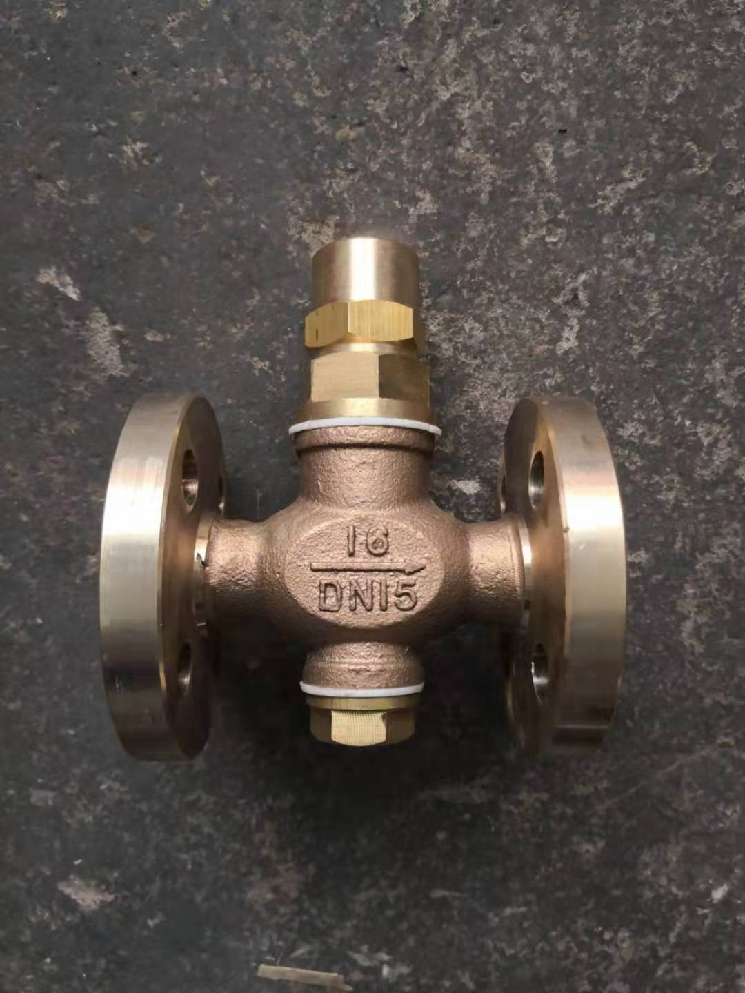 克拉瑪依船用液動帶反饋蝶閥價格（上海質(zhì)邦閥門制造有限公司）