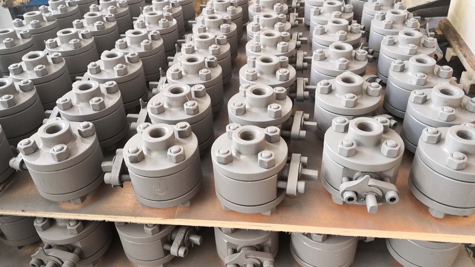 不銹鋼高壓球閥實(shí)物圖