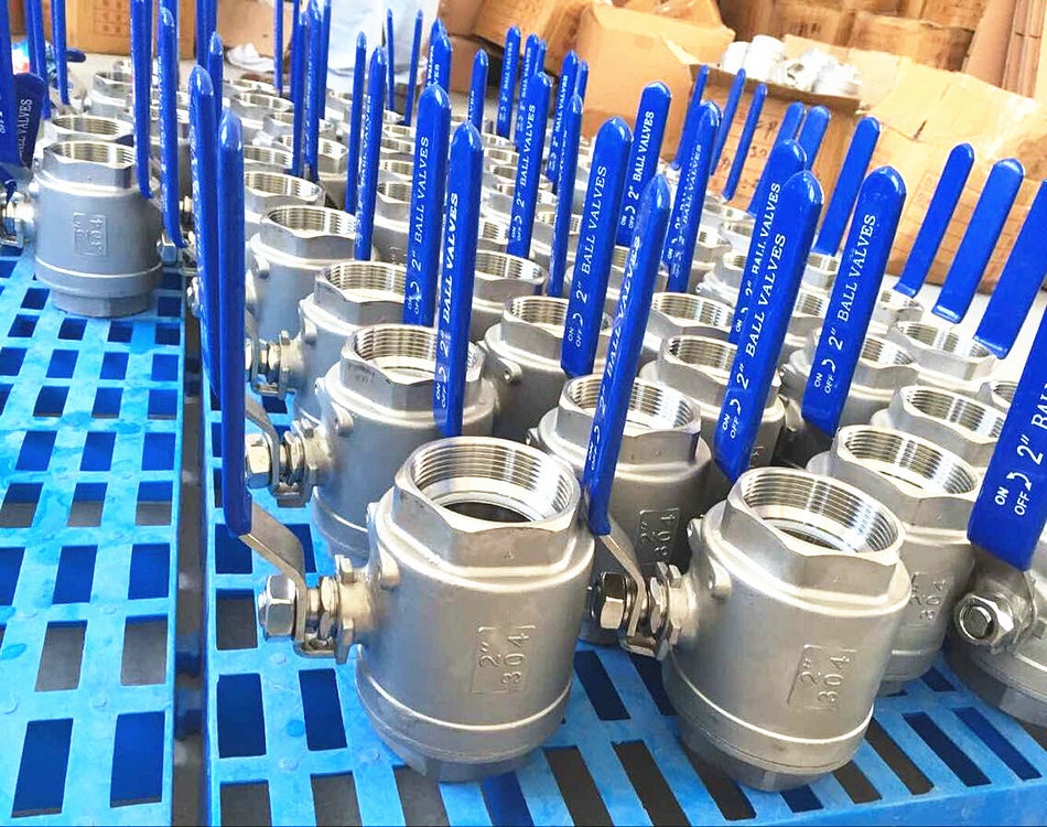 內(nèi)螺紋球閥 Q11F實物圖