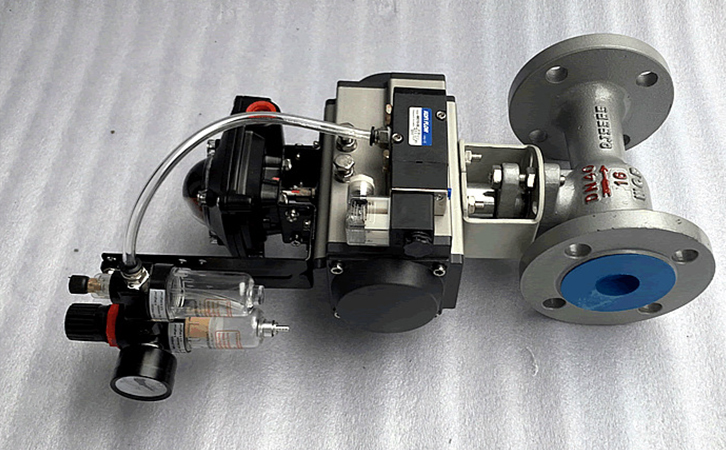 氣動(dòng)鑄鐵高溫一體式球閥實(shí)物圖